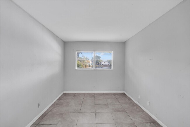 Photo - 4050 NE 12th Terrace Unit #38