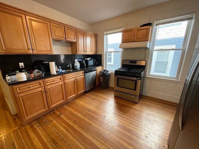 Photo - 90 Browne St Unit 2