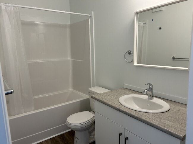 Photo - 5915-5119 119 Ave Unité Bsmt - G3