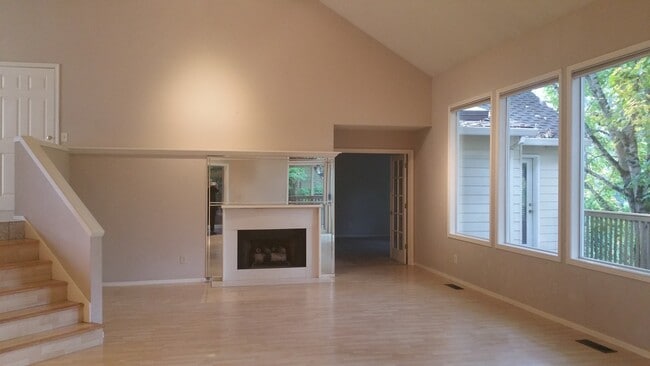 Photo - FOX HILLS BEAUTY!