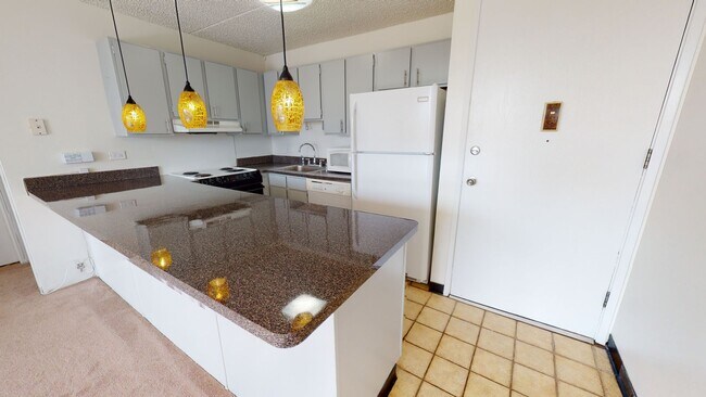 Photo - Waikiki, Pet Friendly. Central AC Unit 2413