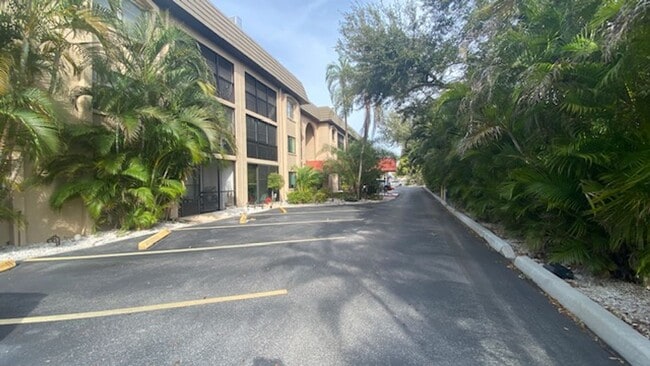 Building Photo - Beautiful Condo Fully Remodeled!! Close to Beaches! West of the Trail!! Unit 210