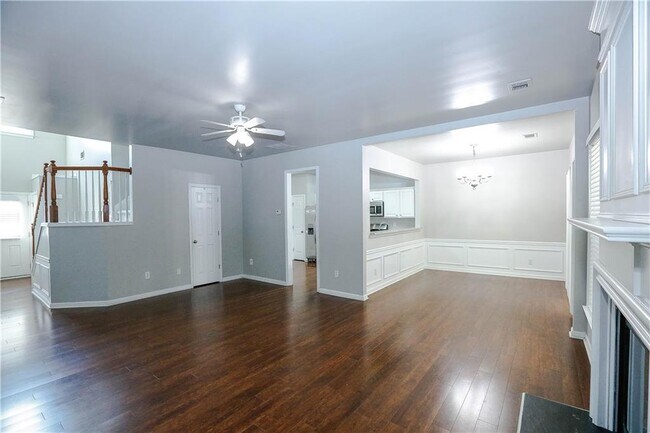 Photo - 2388 Fairlie Dr Casa Adosada