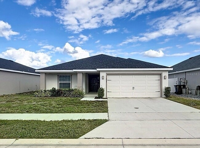 Building Photo - 2027 Dexter St