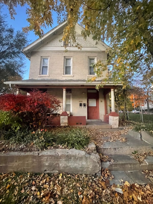Building Photo - 826 Linwood Blvd