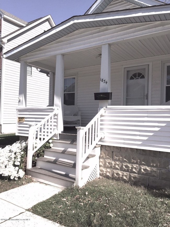 Building Photo - 1834 Parkway Rental