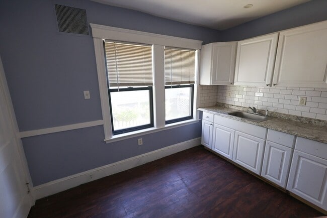 Photo - 65 Glendale St Unit 1