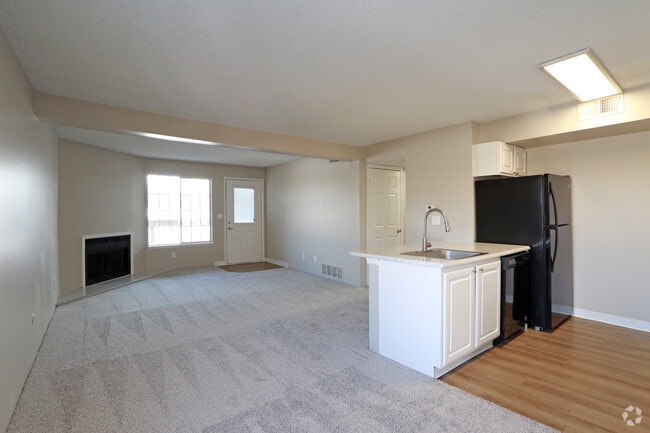 2BR, 2BA - 2 X 2