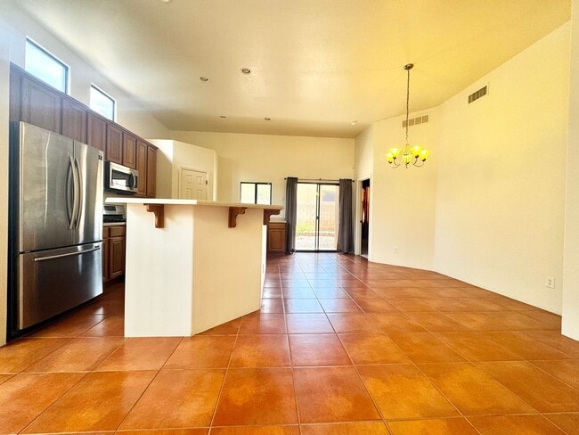 Photo - 3BR/2BA/2CG, 1561 sq.ft. rental in Sierra Vista, AZ
