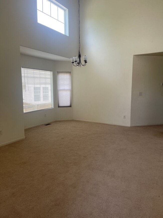 Photo - 3 bedroom, 2 bathroom single family house ...