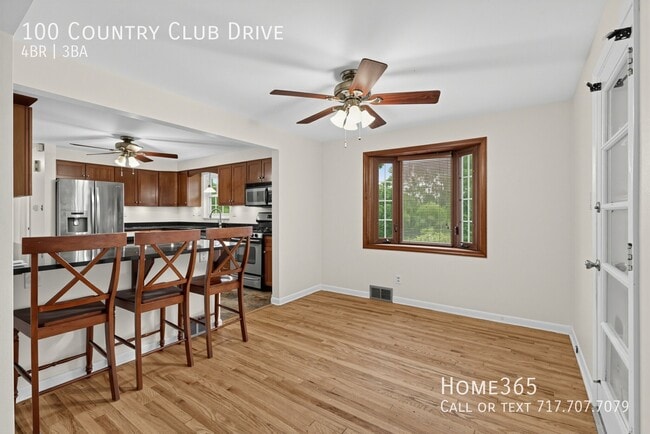 100 Country Club Dr