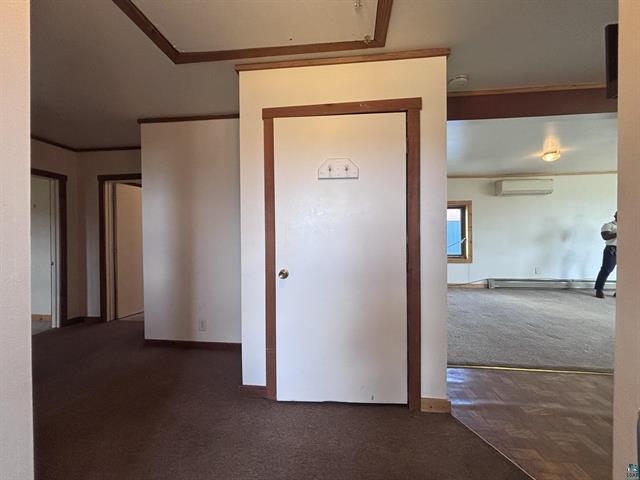 Photo - 1406 Lake Shore Dr E