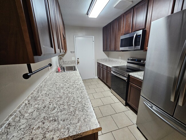 Photo - 75 S Madison Dr