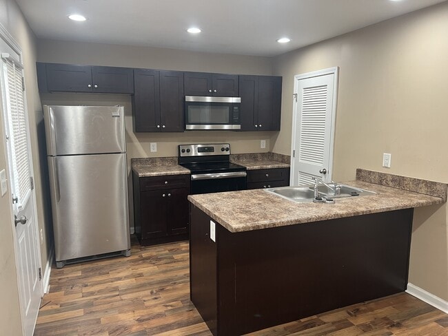 Building Photo - 3751 M.L.K. Jr Dr SW