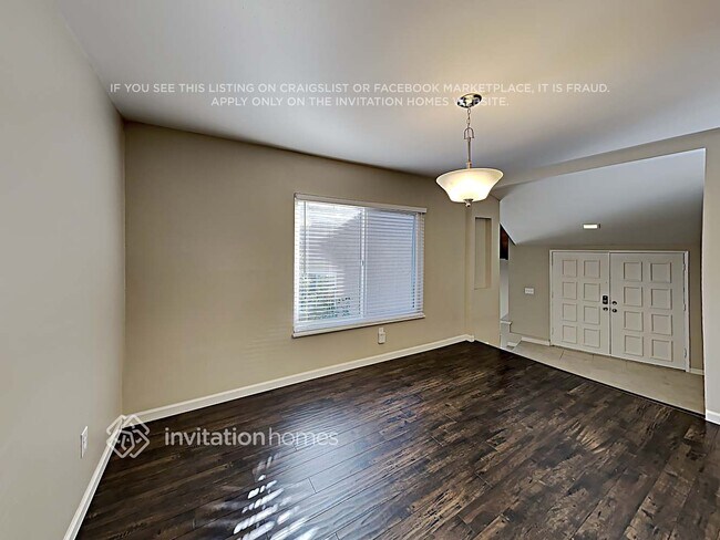 23525 Arlen Dr