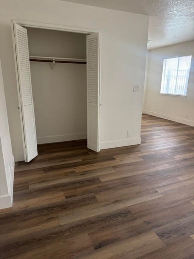 Photo - 710 Key Ave