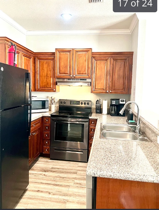 Photo - 2324 Aldergate Dr