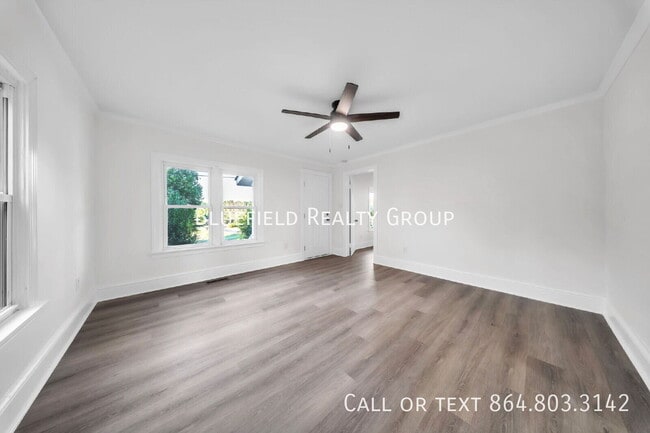 Photo - 217 Norris St