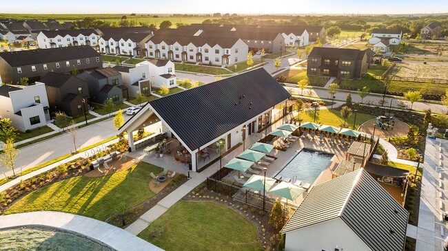 Building Photo - Oxenfree Rowlett