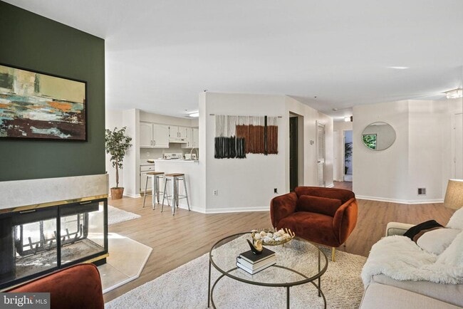 Photo - 5006 Dorsey Hall Dr Unit B-4