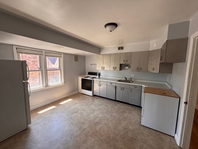 Photo - 7352 Harwood Ave Unidad Upper