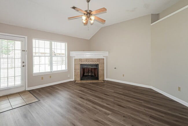 7470 Jennifer Dr