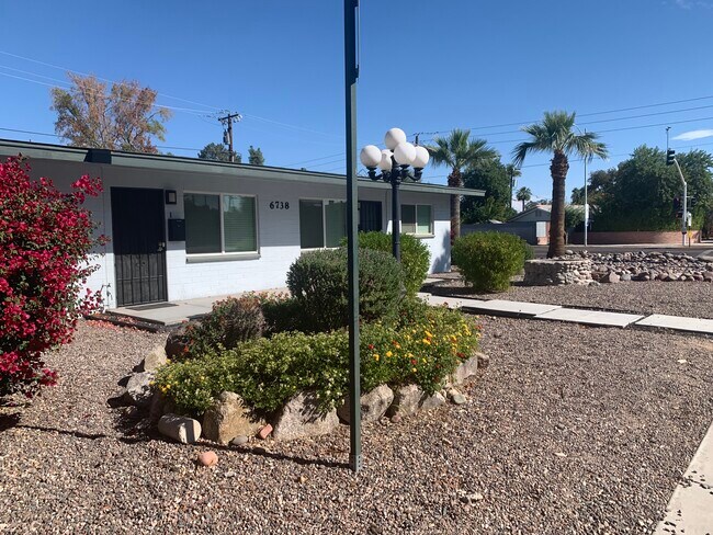 Front - 6738 E Osborn Rd Unit 1