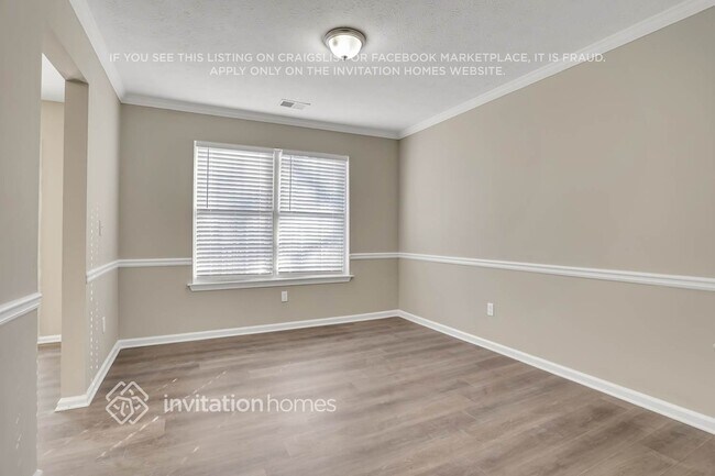 Photo - 1363 Ambercrest Way