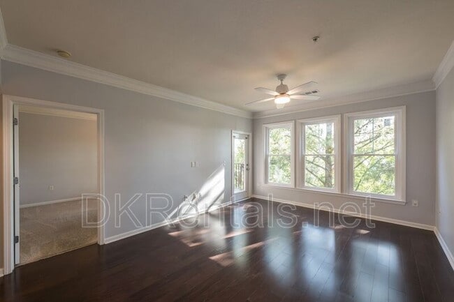 Photo - 1850 Cotillion Dr