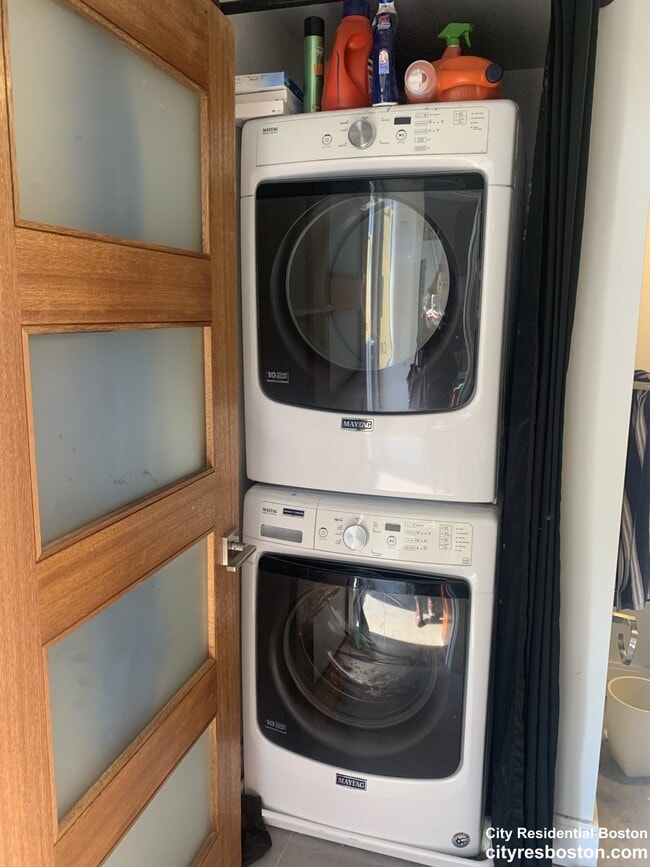 Photo - 38 Williams St Unit 3