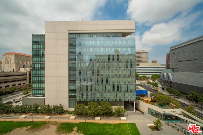 Photo - 108 W 2nd St Unit 714