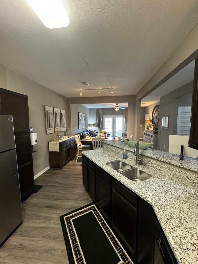 Photo - 1032 Farm to Market Road 2931 Apt #117, Au... Unidad 117