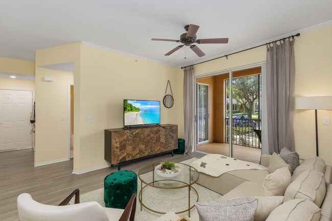 Photo - The Lakes At College Pointe