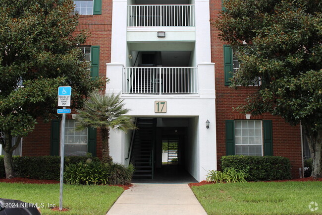 Building Photo - 785 Oakleaf Plantation Pkwy Unit 1724 Rental