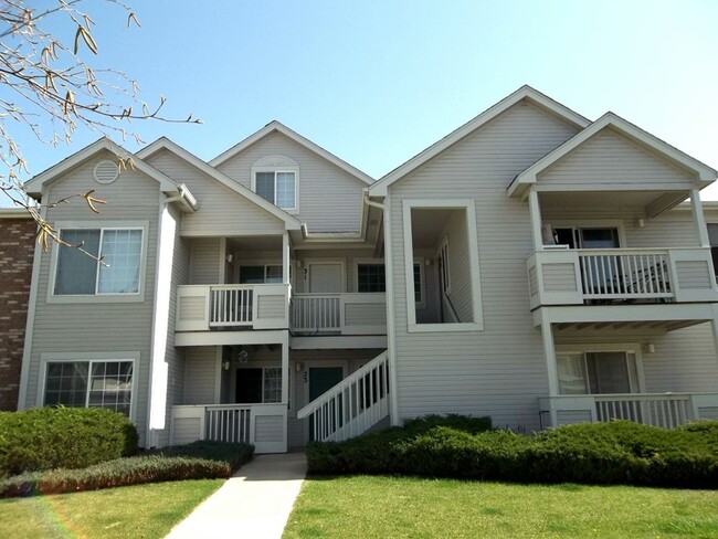 Convenient & Comfortable Condo Living Near... - Convenient & Comfortable Condo Living Near...