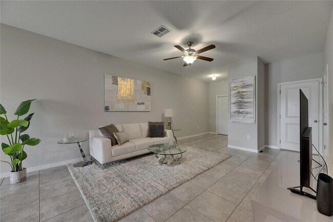 Photo - 12952 Utopia Gdns Wy