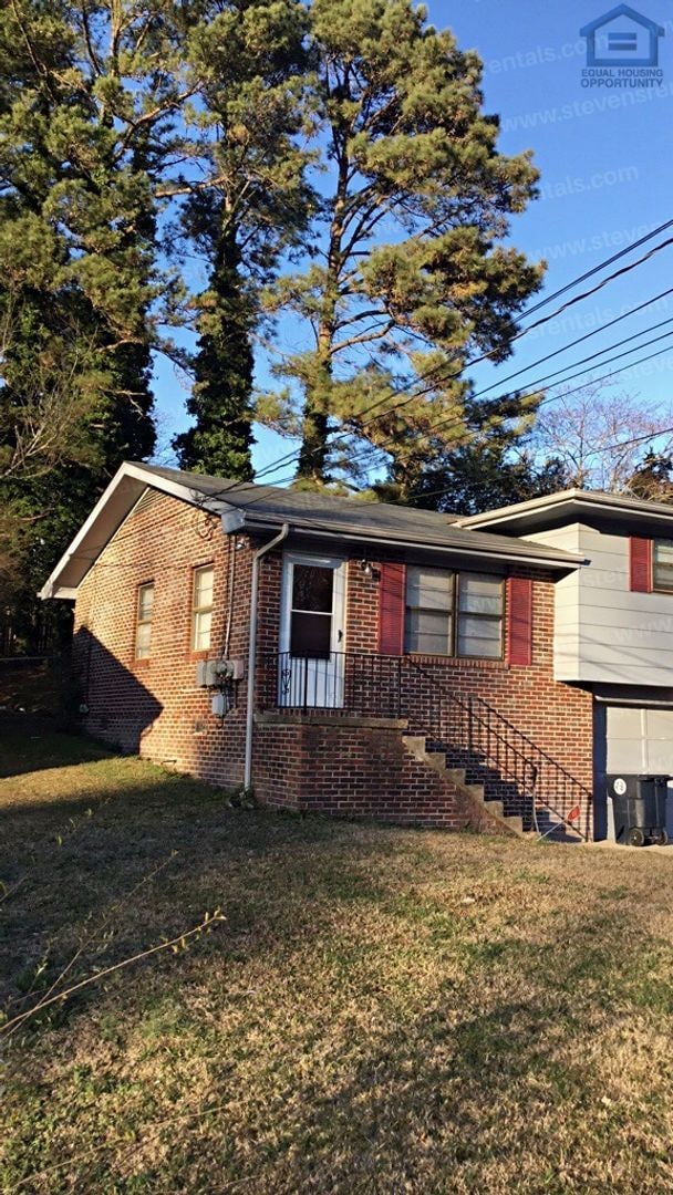 Photo - 3615 Missionaire Ave