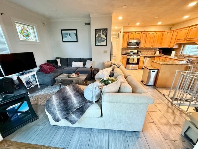 Photo - 184 Boston St Unit 1