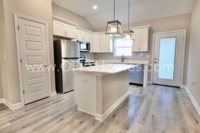 Photo - 113 Shady Ln