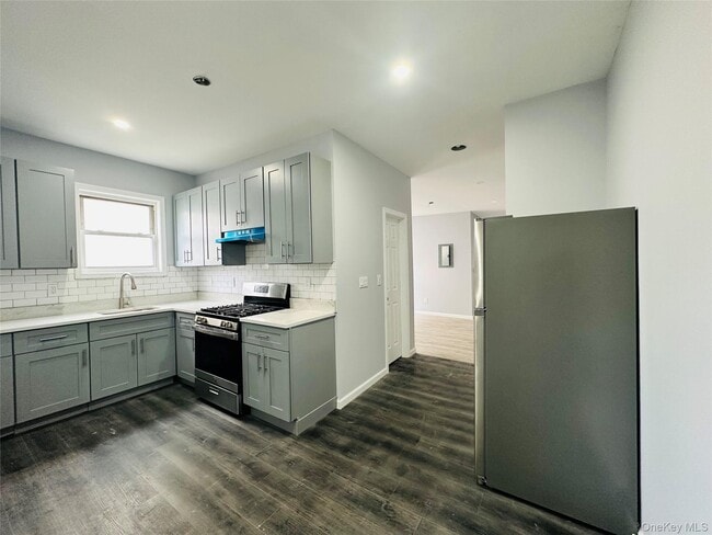 Photo - 8 Morgan Ave Unit 2