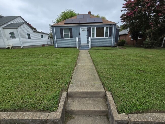Building Photo - 1612 N 24th St Rental