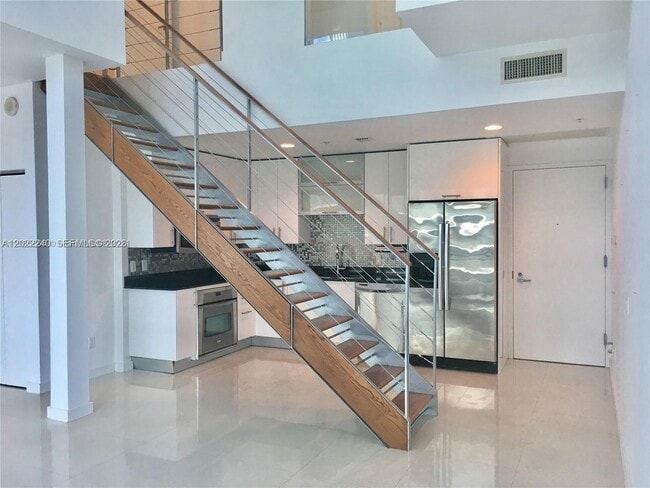Photo - 60 SW 13th St Unidad 4612