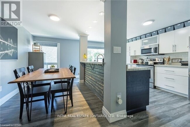 Photo - 28 Chiddington Gate