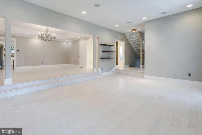 Photo - 4611 Charleston Terrace NW