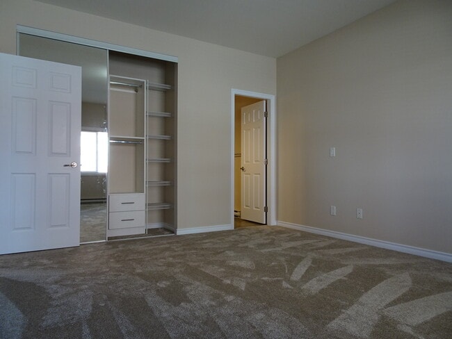 Photo - 1125 Bernard Ave