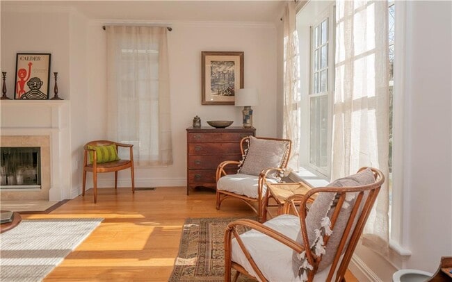 Photo - 4 1/2 Kay Terrace