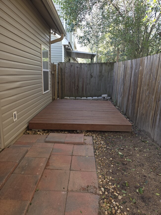 Photo - 108 Hidden Sunset Dr