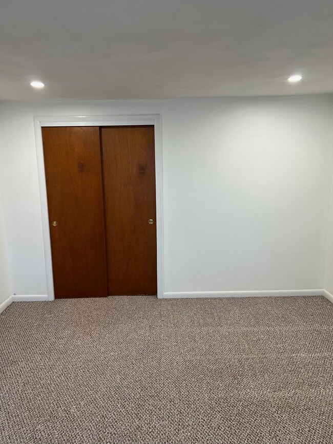 Photo - 1627 Seven Corner Rd Unit 1627