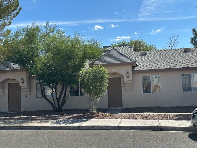 Photo - 811 Avenue A Unit 2