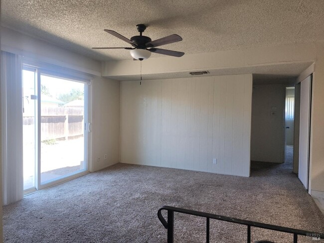 Building Photo - 230 Bel Air Dr Rental